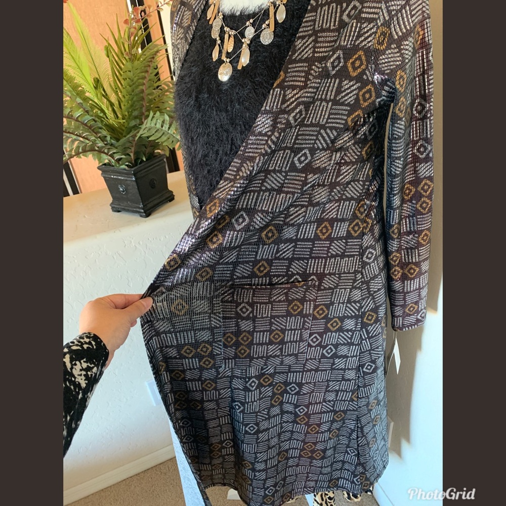 NWT!✨LuLaRoe Sarah Metallic Long Cardigan Elegant